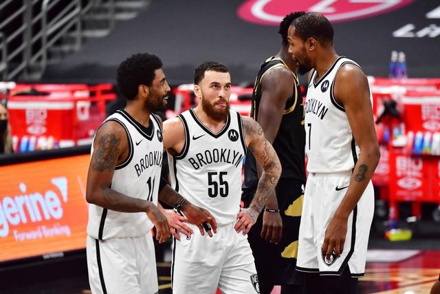 布鲁克林篮网发布备战花絮，今晨防线松动，法国杯任务艰巨，控场能力受关注(今晨农业银行出事了全部关闭)-九博体育