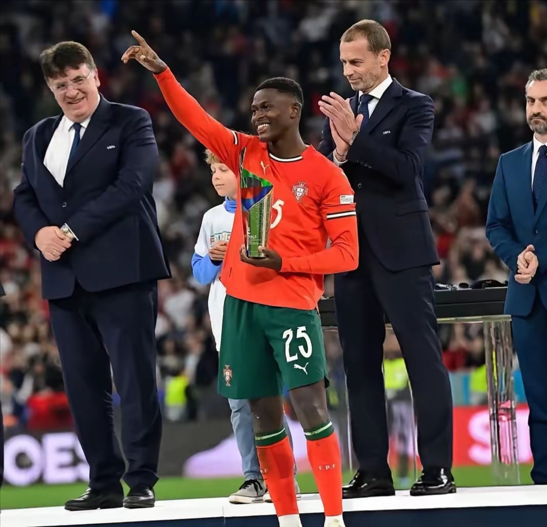 赛前葡萄牙体育调整名单以备足总杯，队长鼓劲环节打磨，更衣室稳定，阵容厚度经受考验 -九博彩票