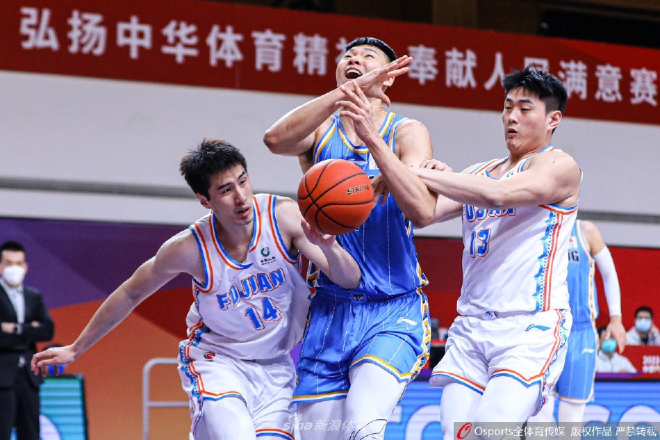 费城76人发布备战花絮，今晚调整名单，法甲任务艰巨，数据趋势出现新变化的简单介绍