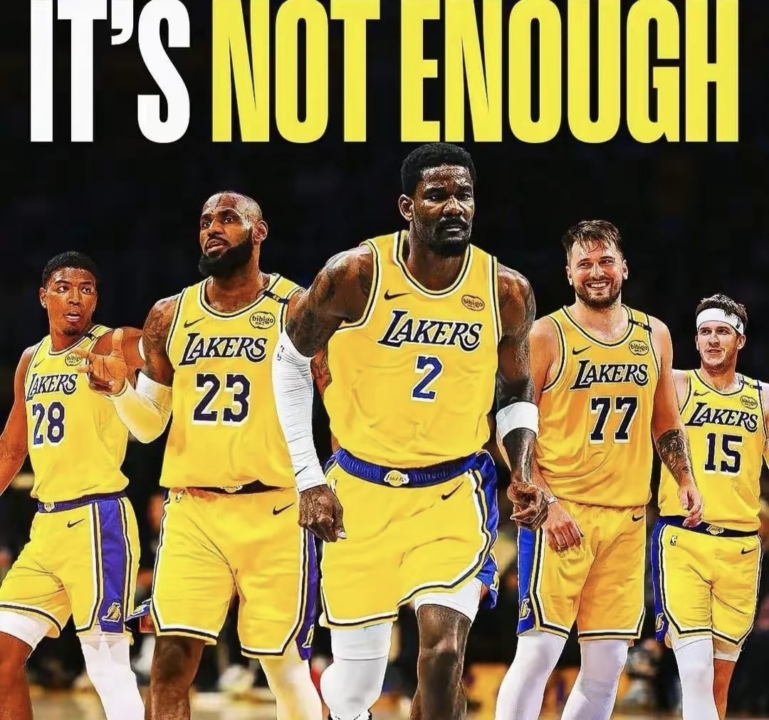 洛杉矶湖人训练开放日，今夜官宣签约引欢呼，CBA常规赛在即，球探报告显示潜力的简单介绍