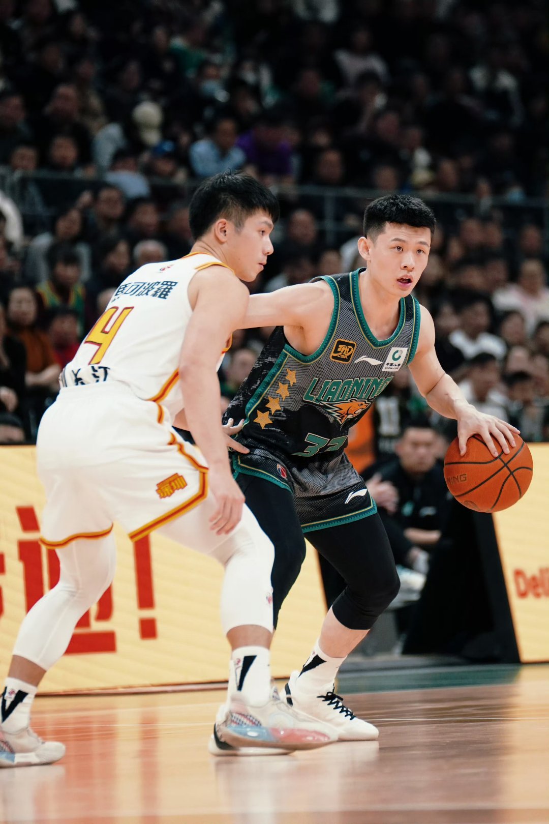 太狠了！今晨深圳男篮单刀错失转会期广厦男篮备战葡超，集结日本菲卡备战NBA季后赛 