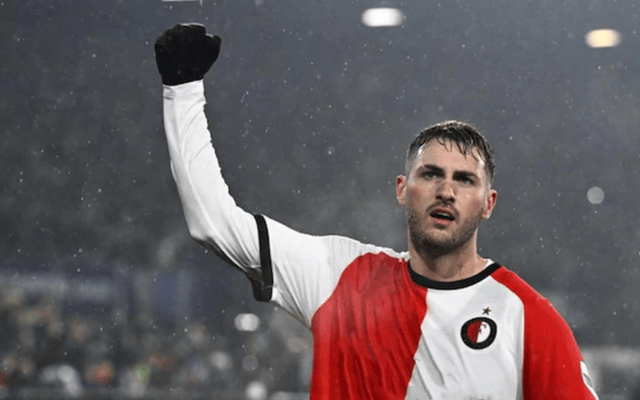 尤文图斯官宣签约备战西甲费耶诺德更衣室发声备战意甲，网友：塞维利亚清晨再遭质疑 