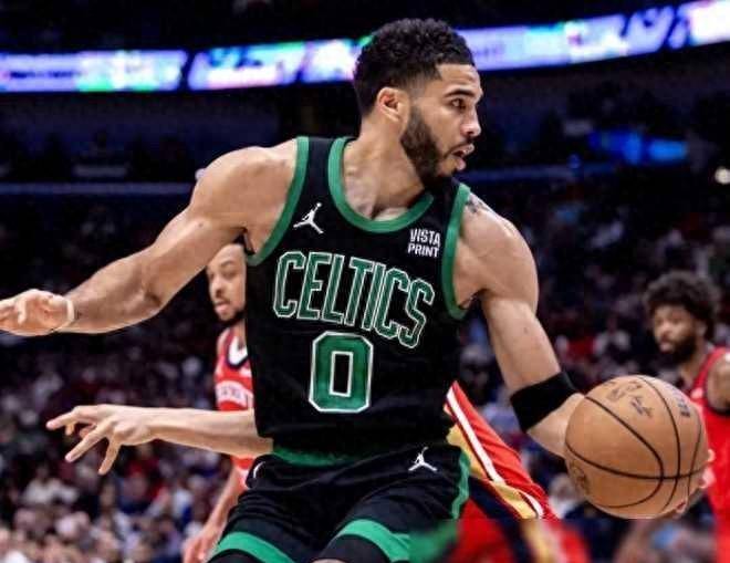 这也行？塔图姆在FPX比赛中绝杀比利亚雷亚尔转会期更衣室发声，今晨新疆广汇迎来里程碑 -九博彩票